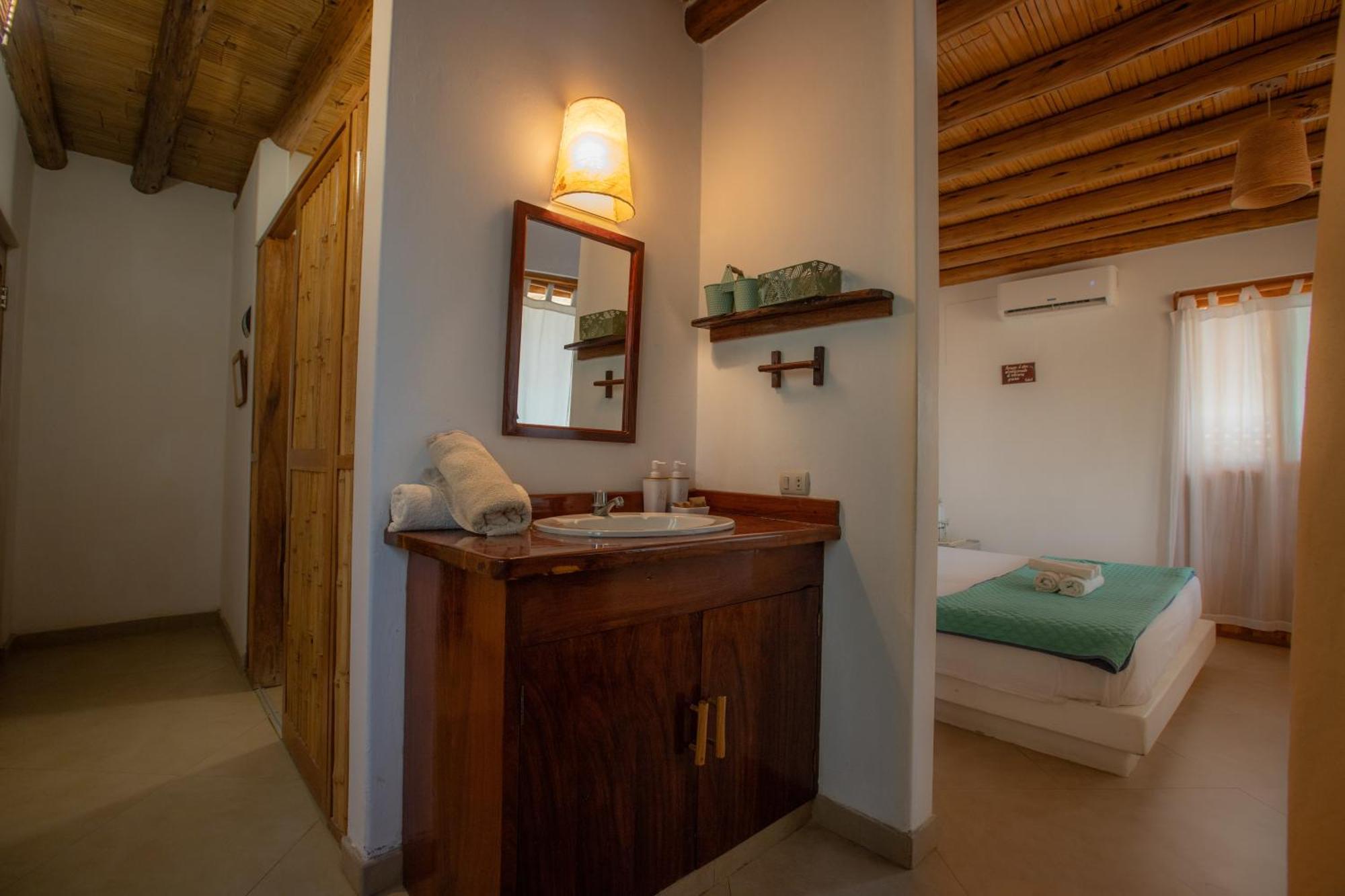 Soleil Bungalows Los Órganos Eksteriør bilde