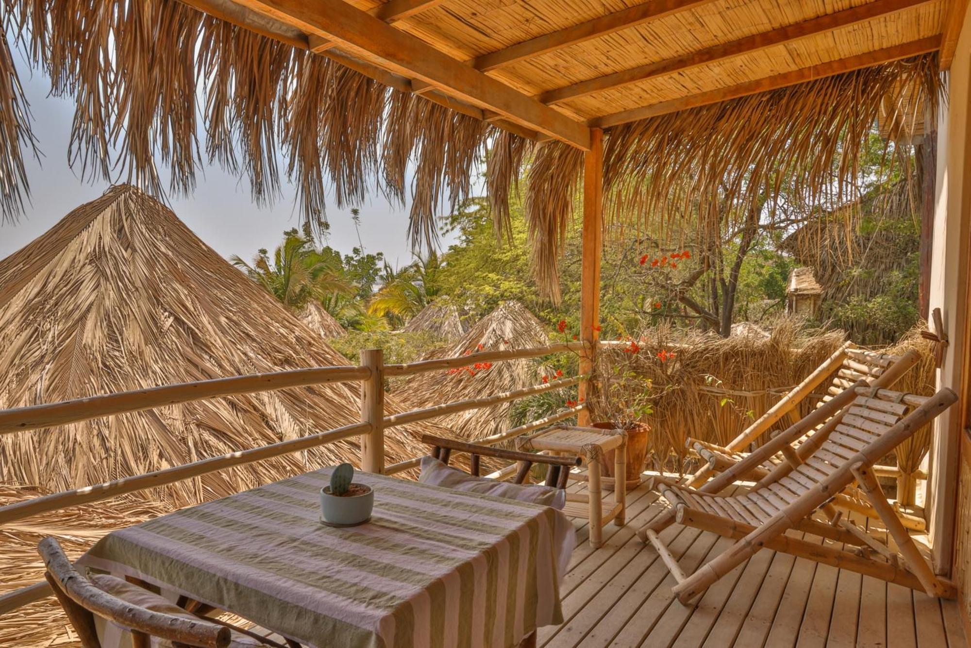 Soleil Bungalows Los Órganos Eksteriør bilde