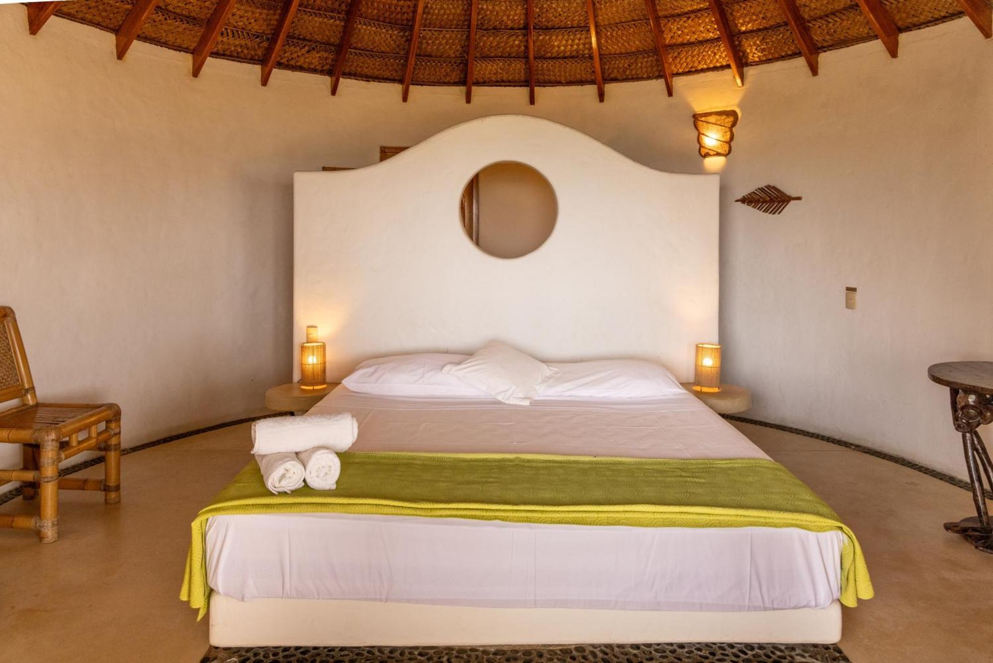 Soleil Bungalows Los Órganos Eksteriør bilde