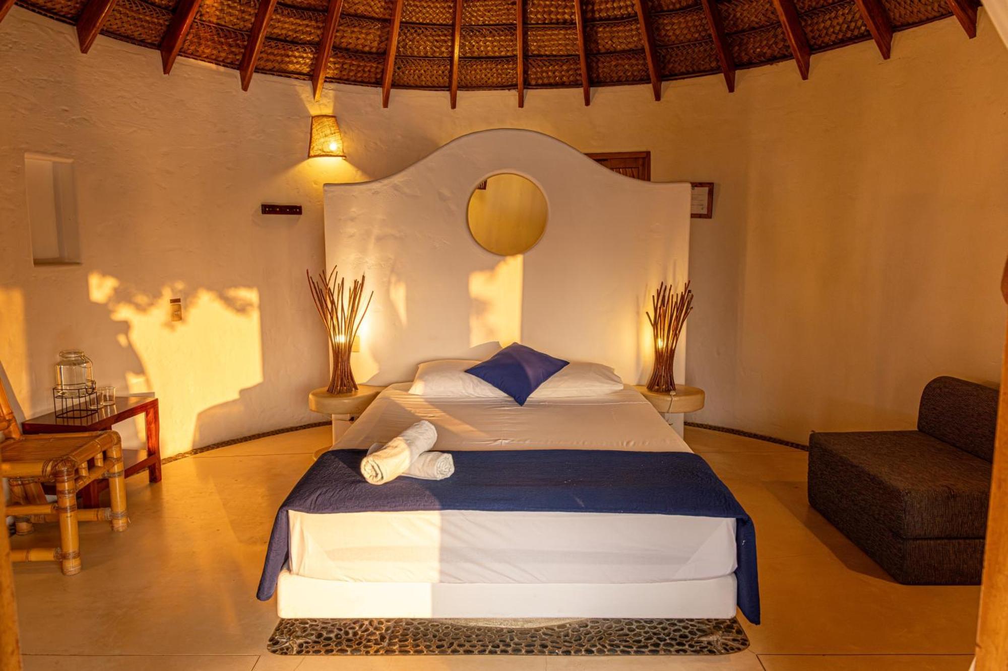 Soleil Bungalows Los Órganos Eksteriør bilde